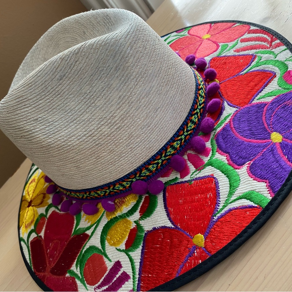 Red, White and Purple Straw Sun Hats with Tropical Patterns